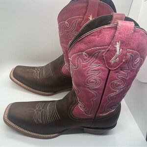 Cabelas Women’s Brown/‎ Rasberry Cowboy Boots size 7.5